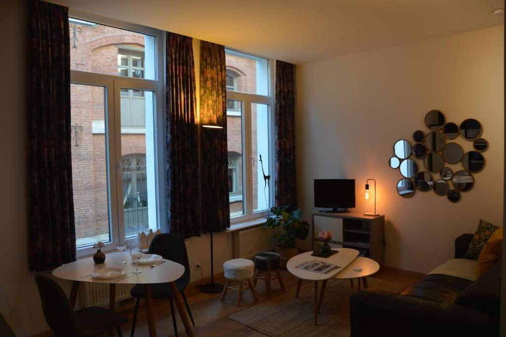 Hippe Studio In Historisch Gebouw In Oude Centrum Antverpy Exteriér fotografie